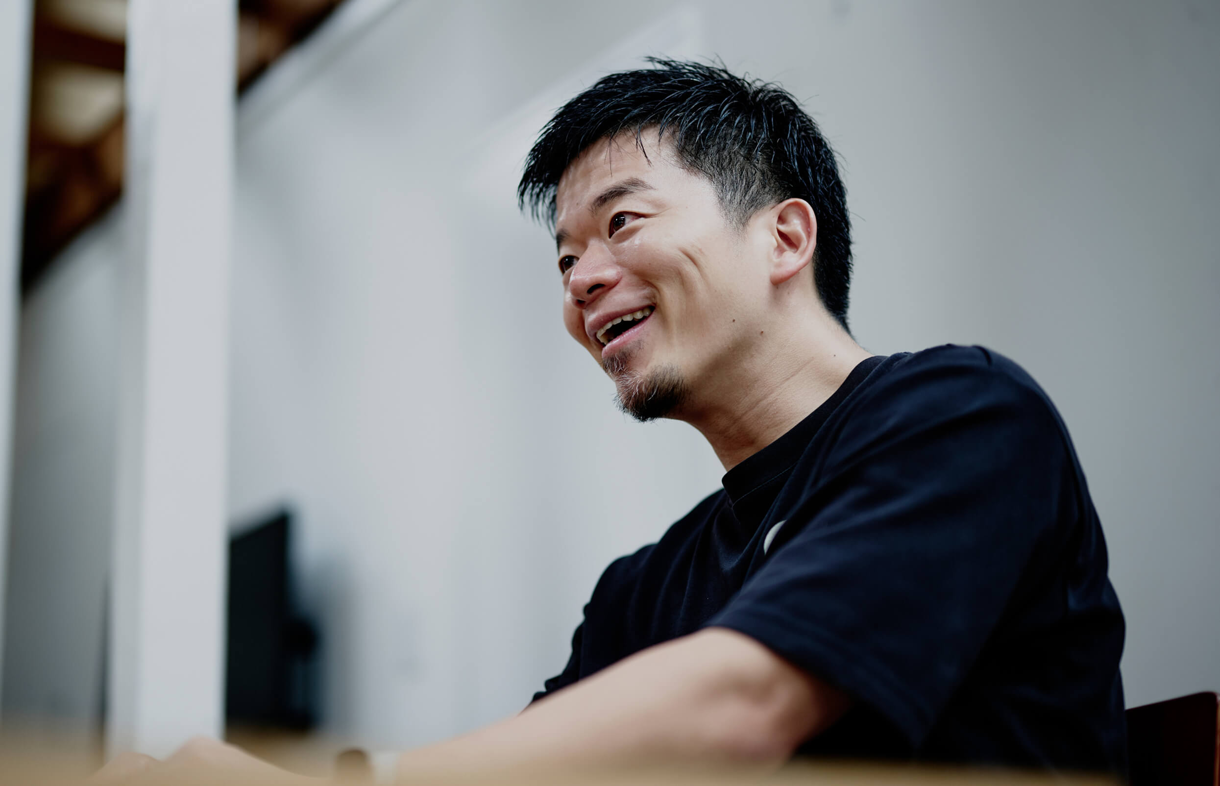 ��c ����